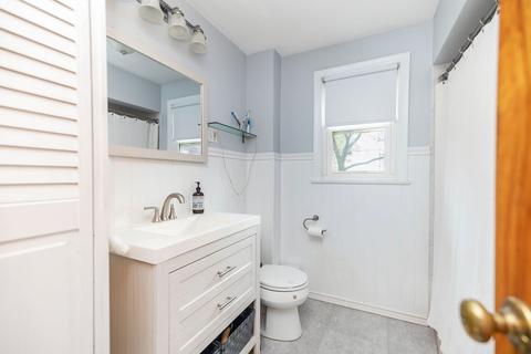 68 Hearthstone Ter, Chicopee, MA 01020 photo 21