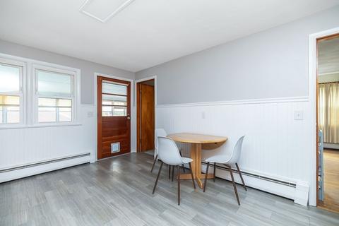 68 Hearthstone Ter, Chicopee, MA 01020 photo 12