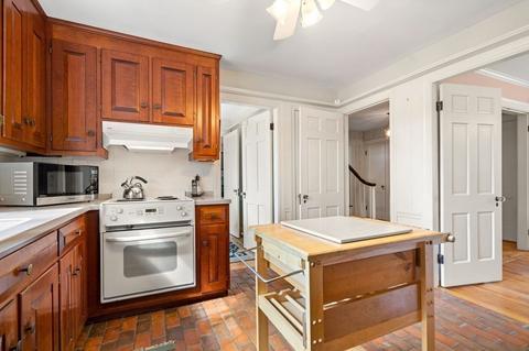 159 Colon St, Beverly, MA 01915 photo 5