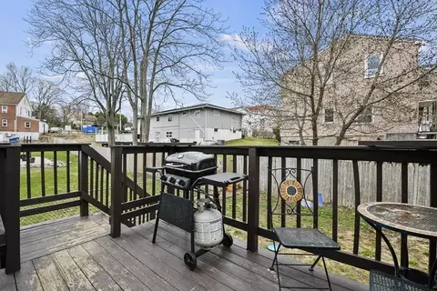 9 Benham St, Worcester, MA 01604 photo 28