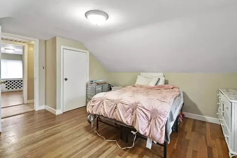 9 Benham St, Worcester, MA 01604 photo 17