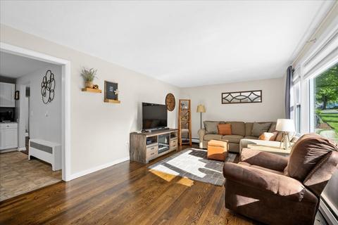 94 Standish St, Worcester, MA 01604 photo 10