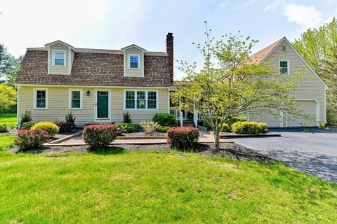 1 Kate Dr, Franklin, MA 02038 photo 1