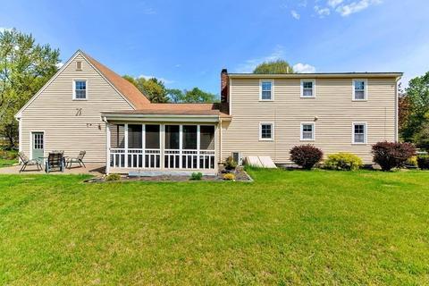 1 Kate Dr, Franklin, MA 02038 photo 4