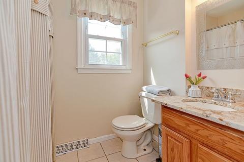 1 Kate Dr, Franklin, MA 02038 photo 16