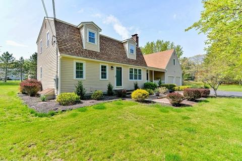 1 Kate Dr, Franklin, MA 02038 photo 2