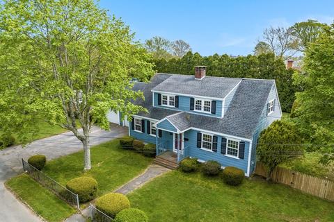 3 Creighton Park, Falmouth, MA 02540