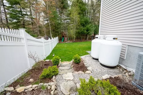 5 Hunters Ct, Sutton, MA 01590 photo 40