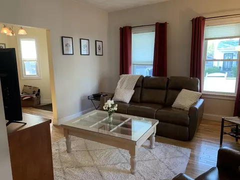 129 Walnut St, Everett, MA 02149 photo 8