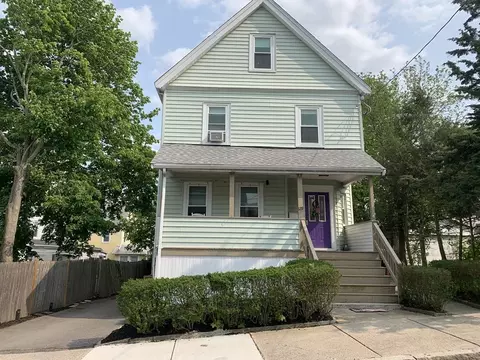 129 Walnut St, Everett, MA 02149 photo 1