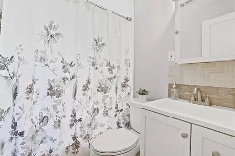 11 Marshall Rd, Natick, MA 01760 photo 12