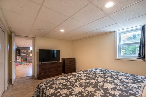 15 Irene St, Springfield, MA 01108 photo 18