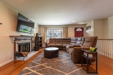 15 Irene St, Springfield, MA 01108 photo 6
