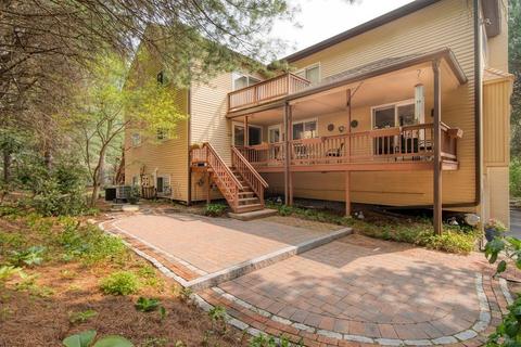 92 Captain Eames Cir #92, Ashland, MA 01721