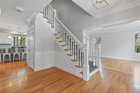 102 Woodledge Rd, Needham, MA 02492 photo 11