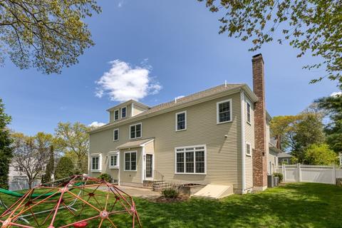 102 Woodledge Rd, Needham, MA 02492 photo 37