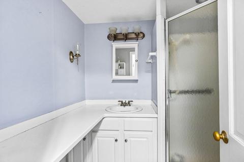 4 Bradley Park Dr, Hingham, MA 02043 photo 11