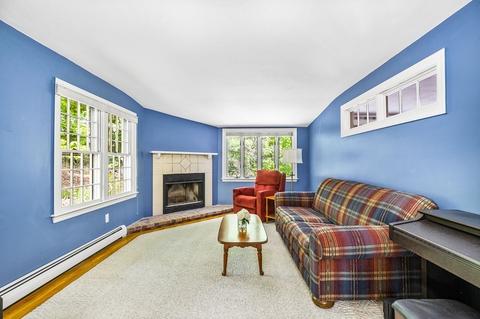 4 Bradley Park Dr, Hingham, MA 02043 photo 4