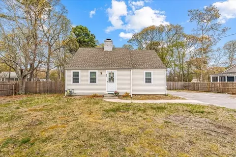 44 Butler Ave, Yarmouth, MA 02673