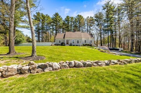 6 Henrys Ln, Norwell, MA 02061