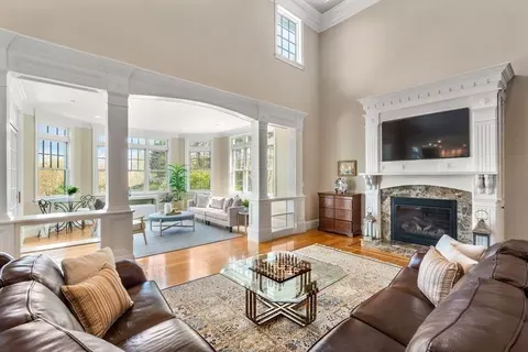 74 Carter Dr, Framingham, MA 01701 photo 5