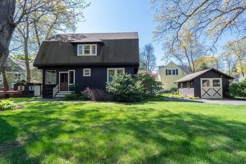 182 Marked Tree Rd, Needham, MA 02492 photo 2