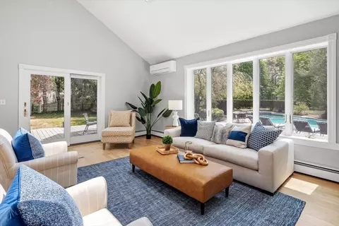 21 Berkley Cir, Hingham, MA 02043 photo 6