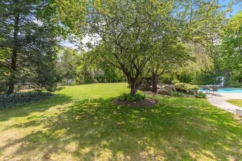 21 Berkley Cir, Hingham, MA 02043 photo 26