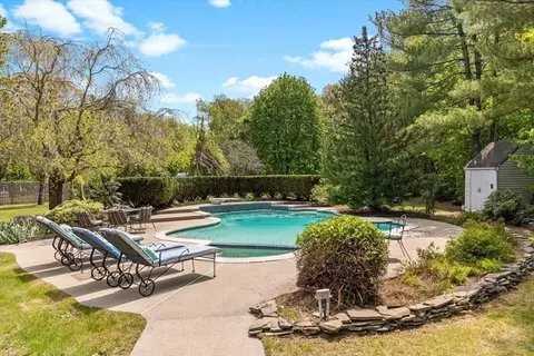 21 Berkley Cir, Hingham, MA 02043 photo 23