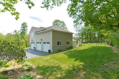 199 Whitins Rd, Sutton, MA 01590 photo 3