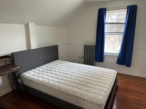 32 Bodwell Ave, Lowell, MA 01854