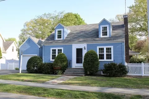 28 Powers St, Needham, MA 02492 photo 2