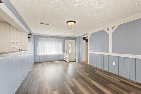16 Juniper St, Lowell, MA 01852 photo 14