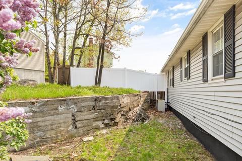 16 Juniper St, Lowell, MA 01852 photo 30