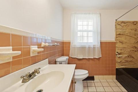 16 Juniper St, Lowell, MA 01852 photo 26