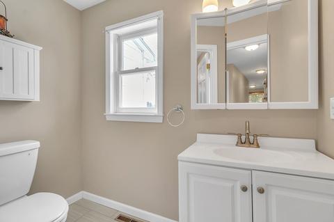 159 Hadley St, Springfield, MA 01118 photo 19