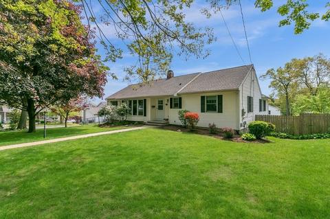159 Hadley St, Springfield, MA 01118 photo 2