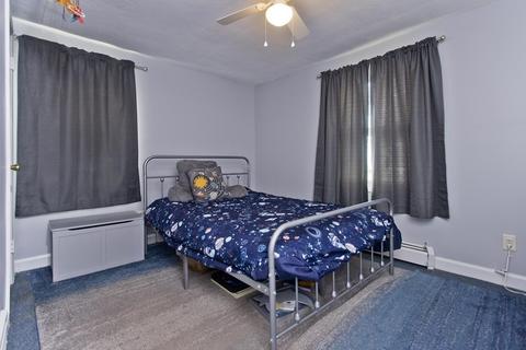 47 Curve St, Springfield, MA 01104 photo 16