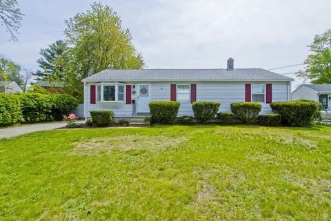 47 Curve St, Springfield, MA 01104 photo 1