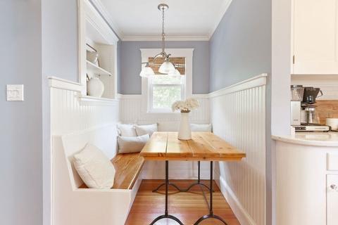 1097 Greendale Ave, Needham, MA 02492 photo 12