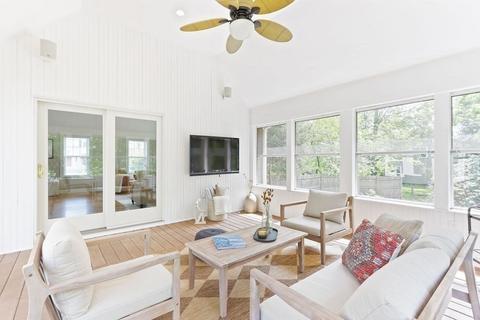 1097 Greendale Ave, Needham, MA 02492 photo 19
