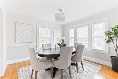 1097 Greendale Ave, Needham, MA 02492 photo 9