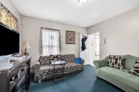 340 Chicopee St, Chicopee, MA 01013 photo 4