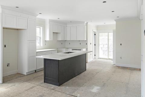 84 Eastern Ave #1, Gloucester, MA 01930 photo 6