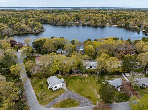 12 Roberta Ave, Bourne, MA 02559 photo 23
