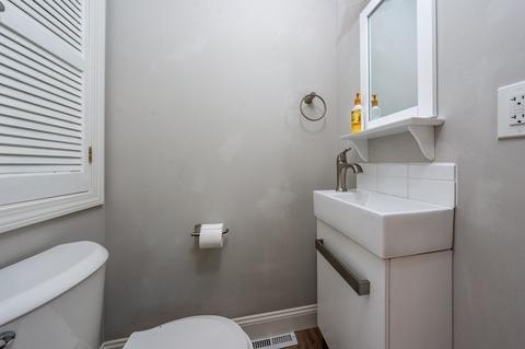 12 Roberta Ave, Bourne, MA 02559 photo 13