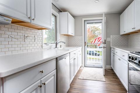 12 Roberta Ave, Bourne, MA 02559 photo 7