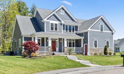19 Lewis Dr, Middleton, MA 01949
