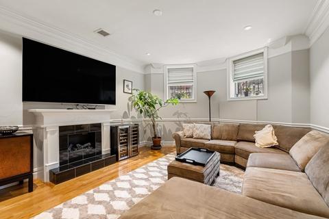 678 Massachusetts Ave #1, Boston, MA 02118