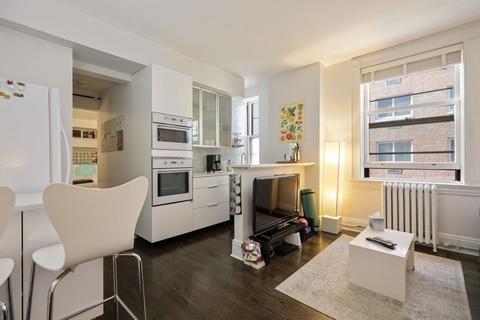 21 Beacon St #9M, Boston, MA 02108